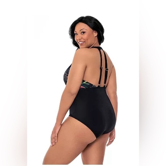 Eco Beach Floral Highneck Swimsuit size 1X - Picture 3 of 8